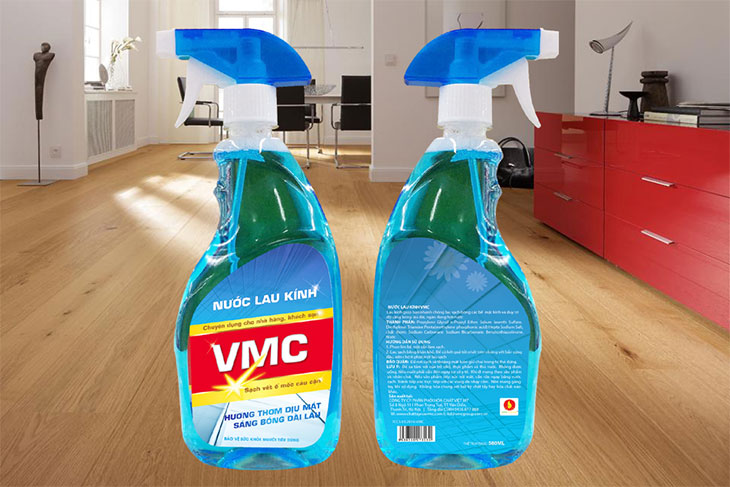 Cách làm sạch vết ố trên đồ inox bằng nước lau kính