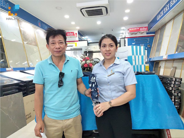 Chu Hung nhan qua Hai Linh
