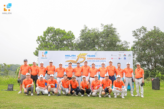giai-golf-ky-niem-15-nam-sinh-nhat-hai-linh-1 Tri ân những đối tác, khách hàng quan trọng, Hải Linh cũng đã tổ chức giải golf kỷ niệm 15 năm thành lập.