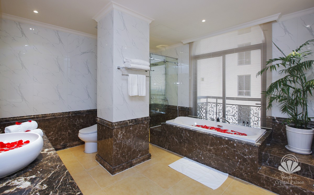 Phòng tắm dành cho các cặp đôi mới cưới - mang tới những phút giây đam mê, hạnh phúc