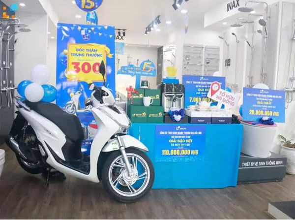 qua-tang-lon-tai-hai-linh-1 Công ty Hải Linh cũng tung ra hàng loạt chương trình ưu đãi cho khách hàng nhân dịp kỷ niệm thành lập công ty.