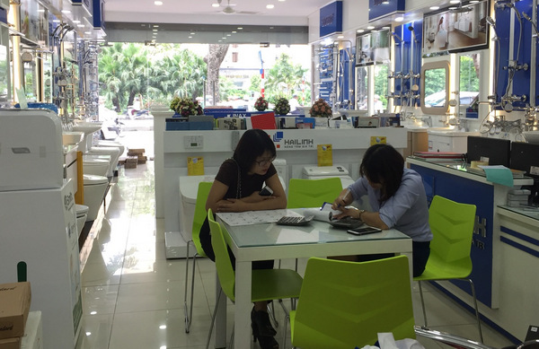 showroom-hai-linh-4