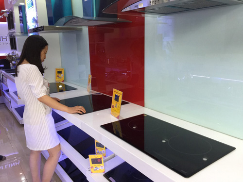 Tang 3 Showroom Hai Linh